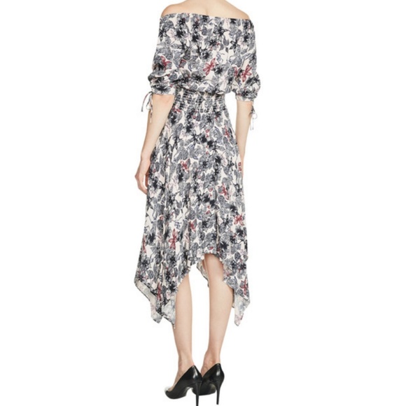 Maje Dress - extremely flattering Size M Floral - Picture 4 of 7